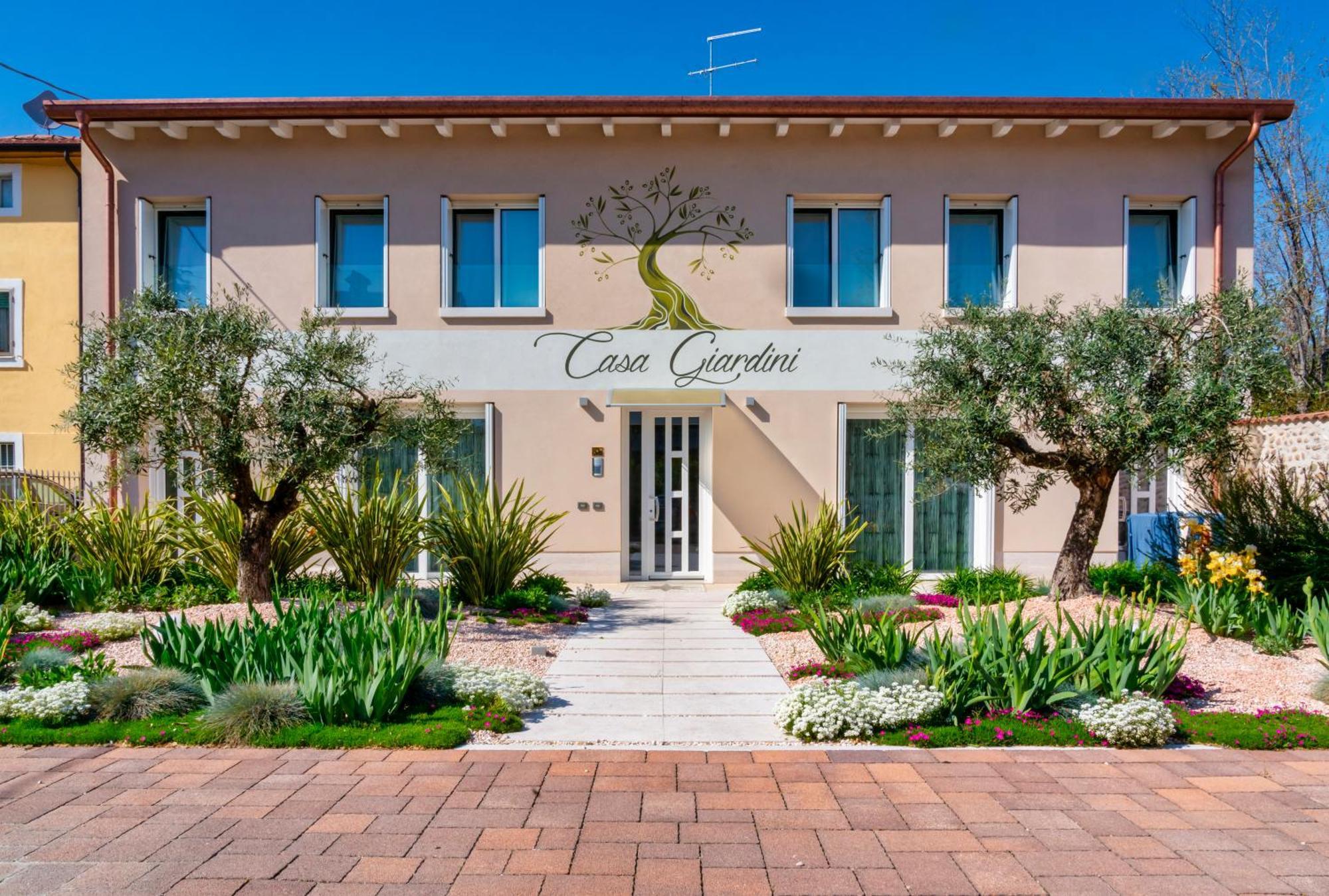 Casa Giardini Hotel Verona Buitenkant foto